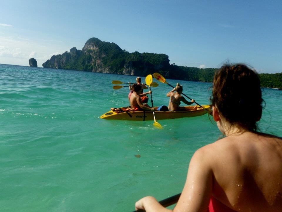 Wanderlustbee backpacking Thailand stop three Koh phi phi