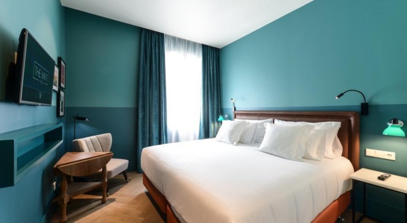 Wanderlustbee hotel review - vincci the mint, Madrid 