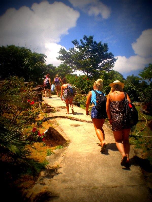 Wanderlustbee backpacking Thailand stop three Koh phi phi