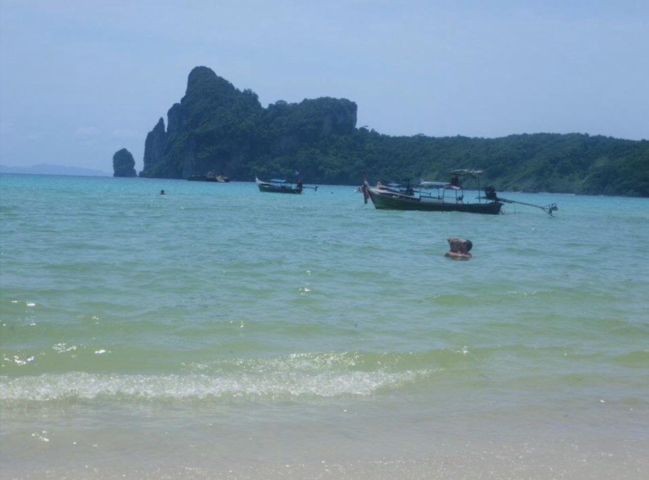 Backpacking stop three Koh phi phi