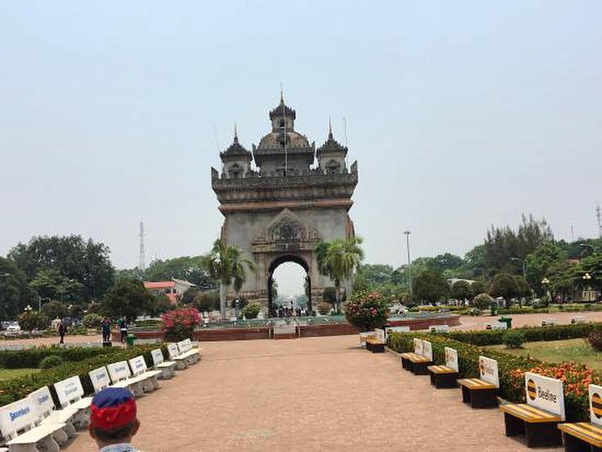 on route from Thailand to Laos backpacking tour wanderlustbee - bangkok vientiene