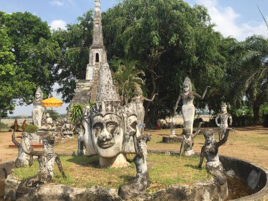 on route from Thailand to Laos backpacking tour wanderlustbee - bangkok vientiene