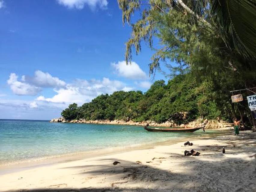 wanderlust bee backpacking thailand stop four koh phangan