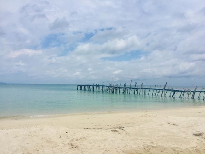 wanderlust bee island hopping Koh Samet