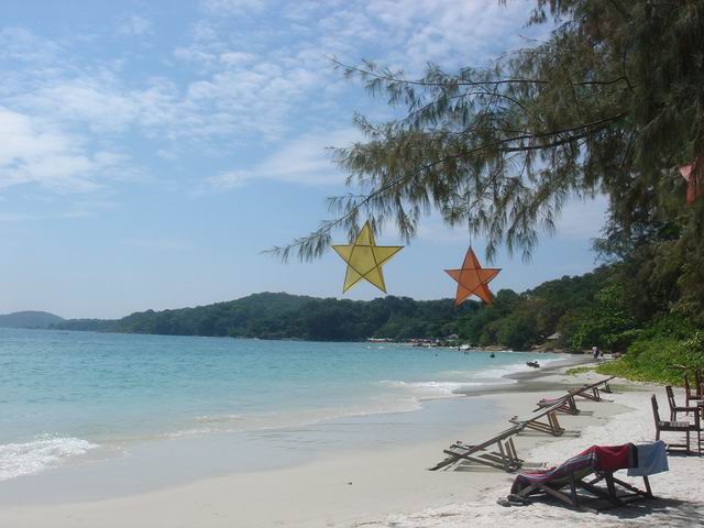 wanderlust bee island hopping Koh Samet