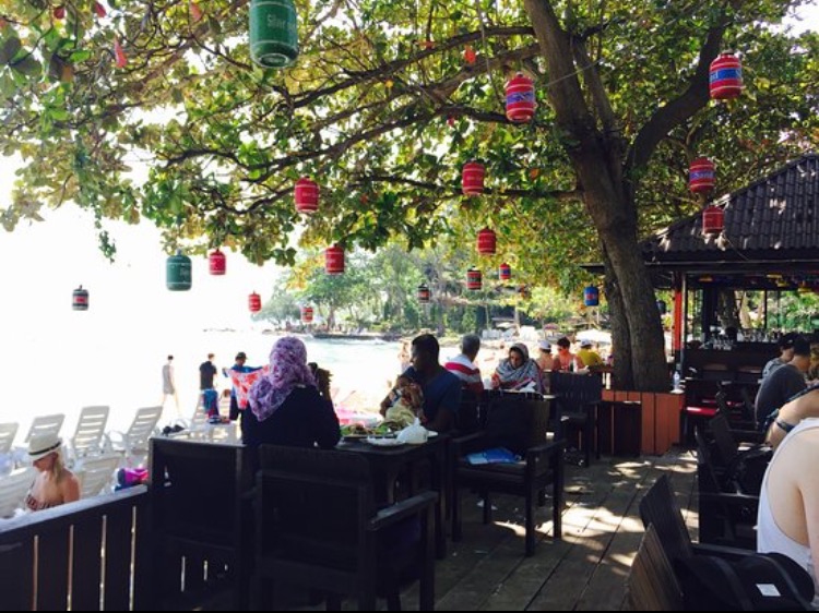 wanderlust bee island hopping Koh Samet