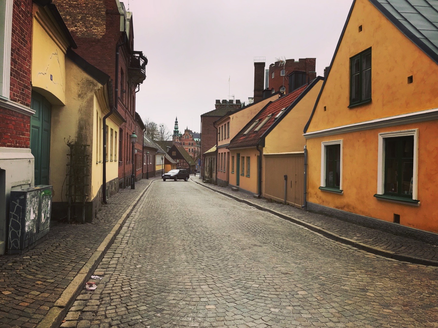 Wanderlust bee - Daytripping to Lund, Sweden